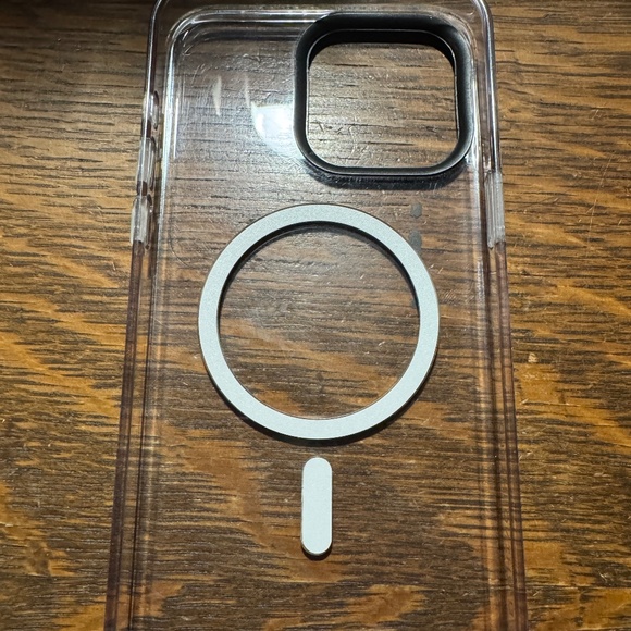 Rhinoshield iPhone 15 Pro Max clear case - Picture 2 of 6